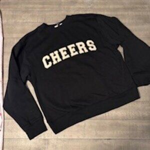 NWT - CHEERS Graphic Sweatshirt, Medium